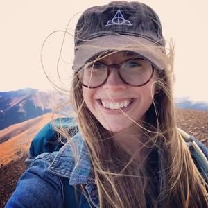 Meet your Posher, Kayla